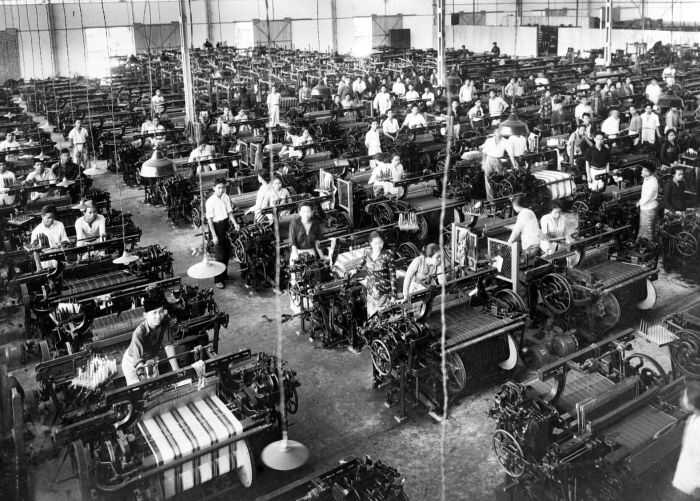 Kisah Pabrik Tenun Garut, Industri Tekstil Terbesar se-Asia Tenggara yang Tinggal Cerita